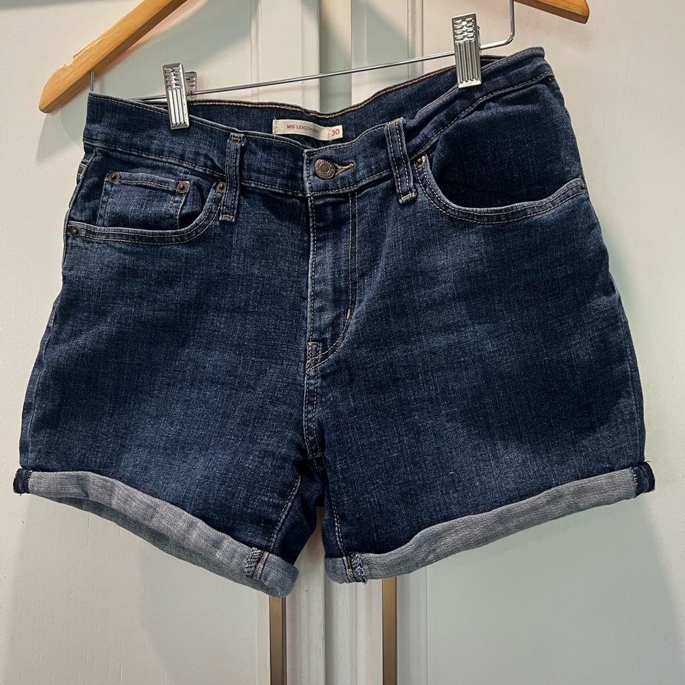 Levi's Denim Blue Women's Shorts. size 30. EUC.